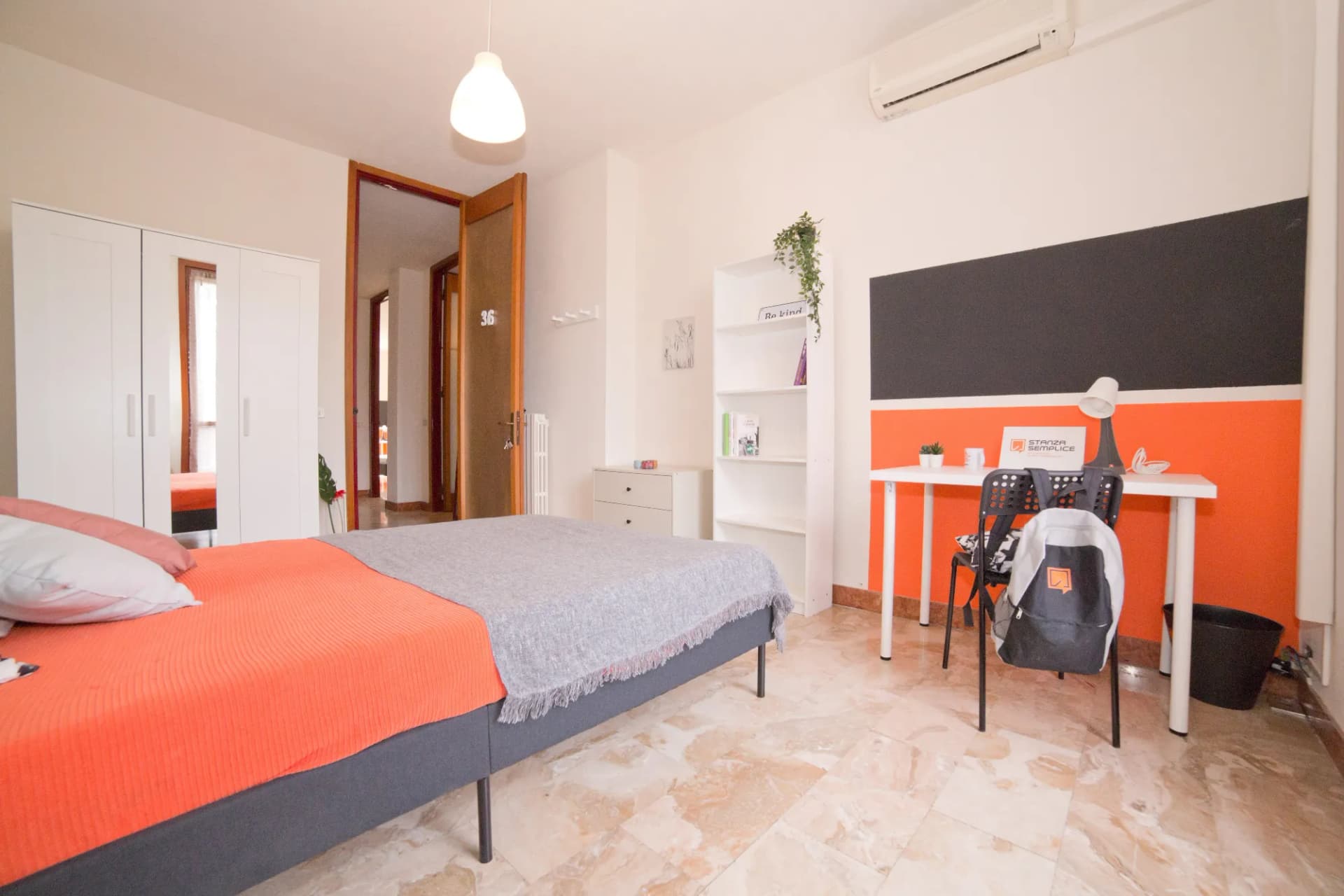 Habitación privada en Lecco photo 3