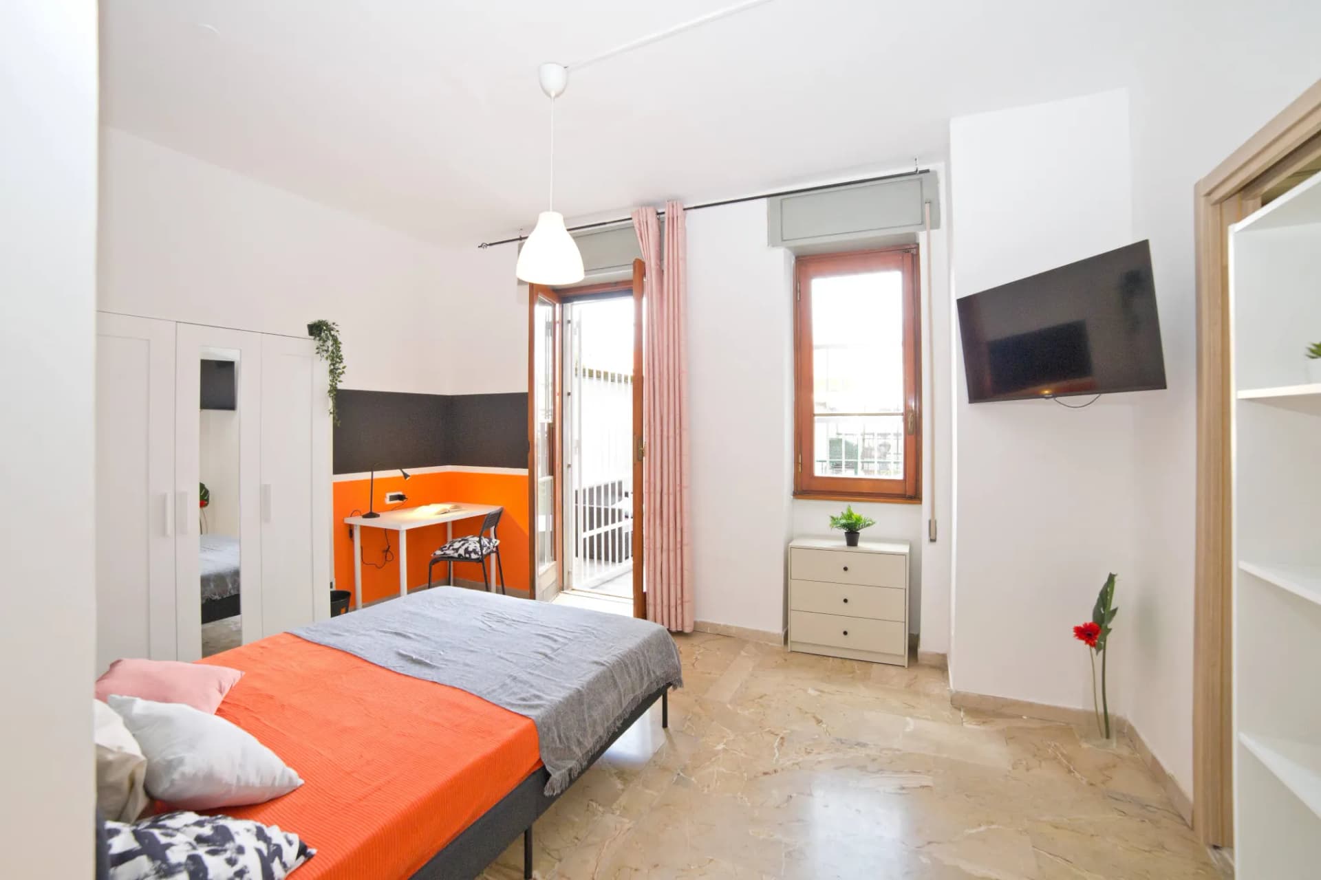 Room 5