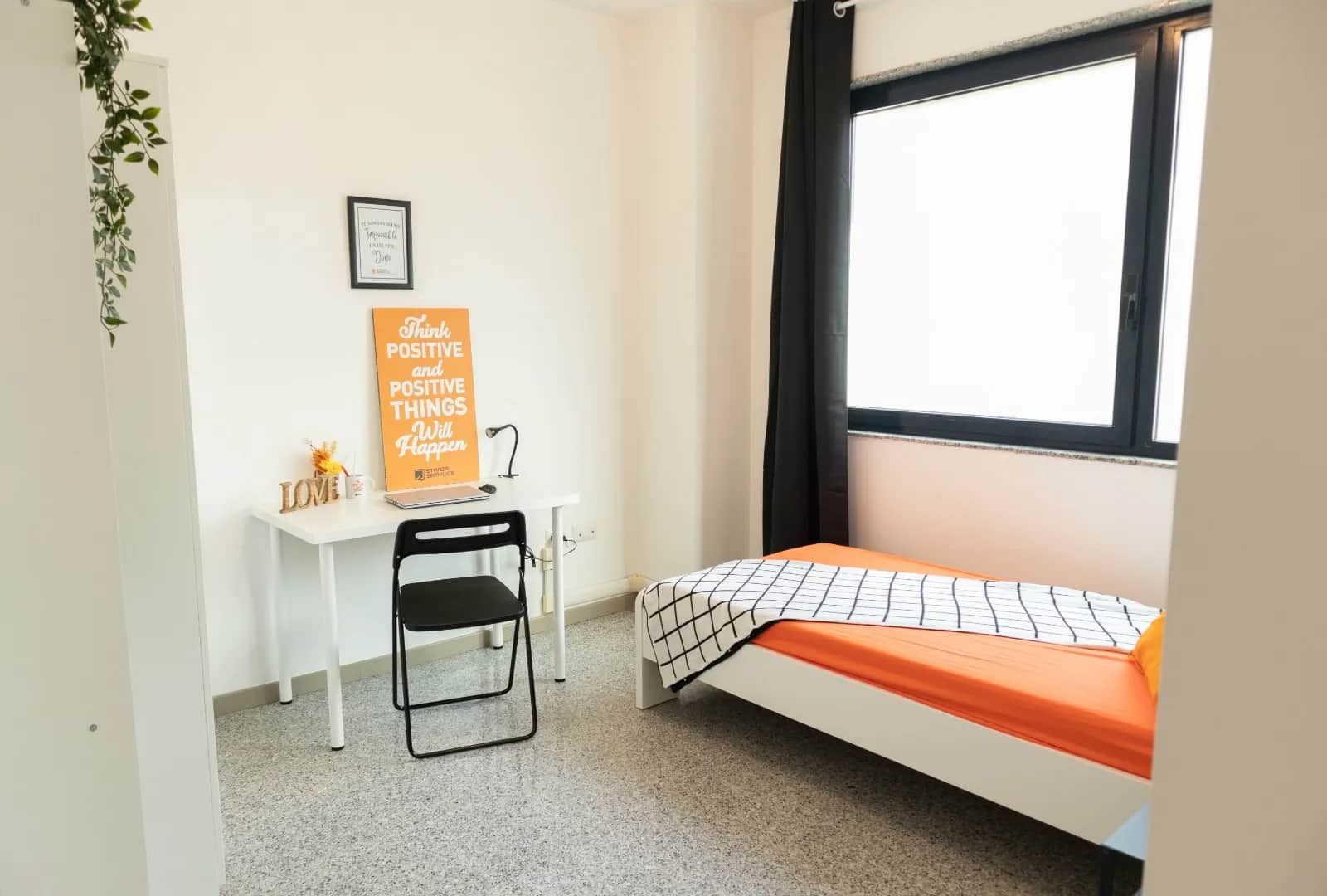 Room in Cagliari