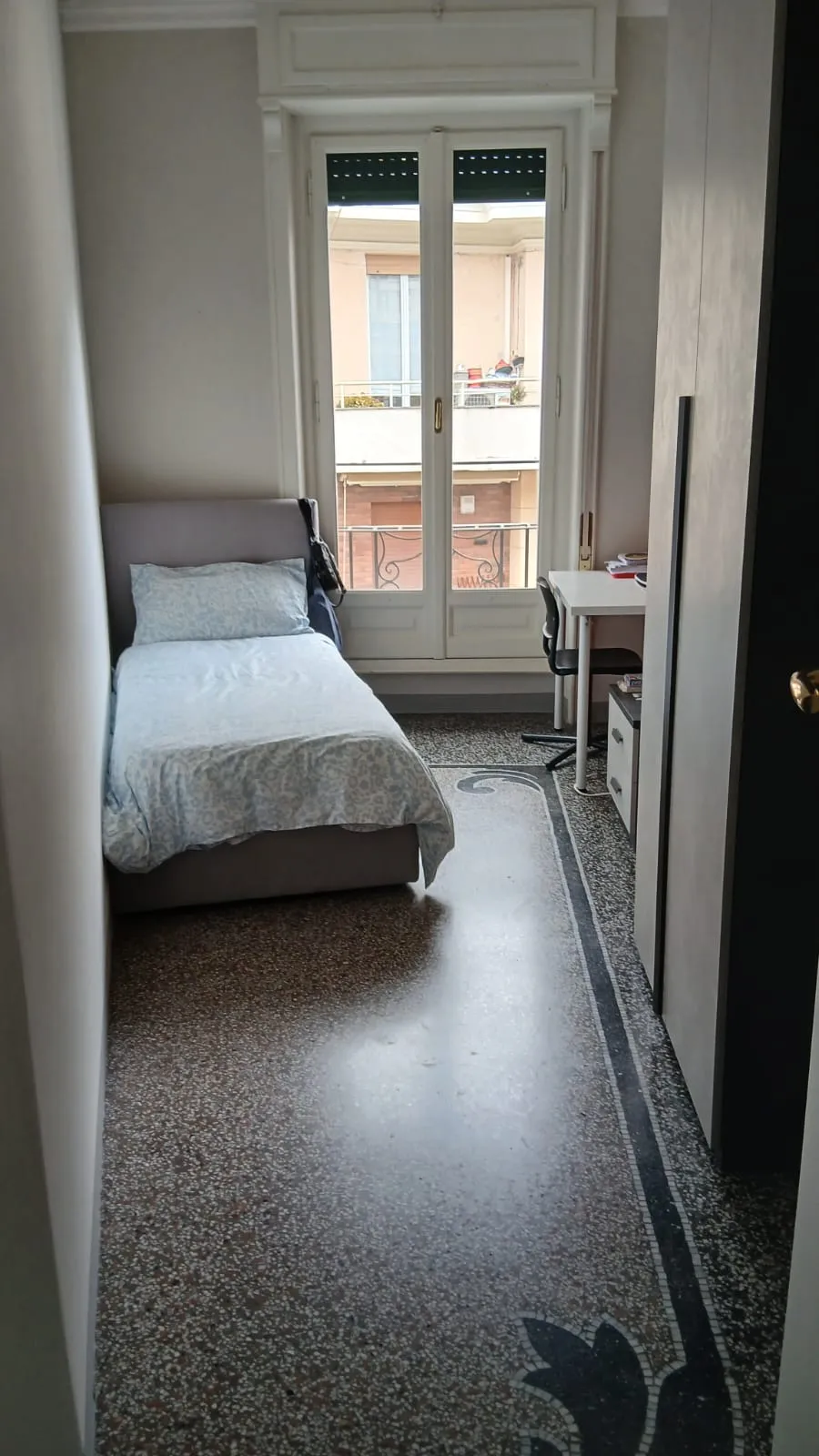 Stanza privata a Genoa
